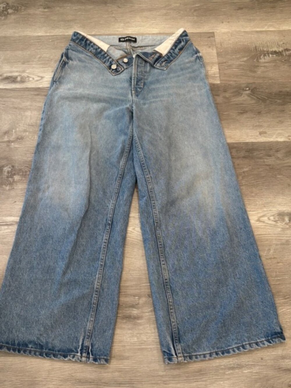 EB Denim Jeans Madison High Rise Ultra Wide Leg Luca Wash Womens 26 - Picture 3 of 10